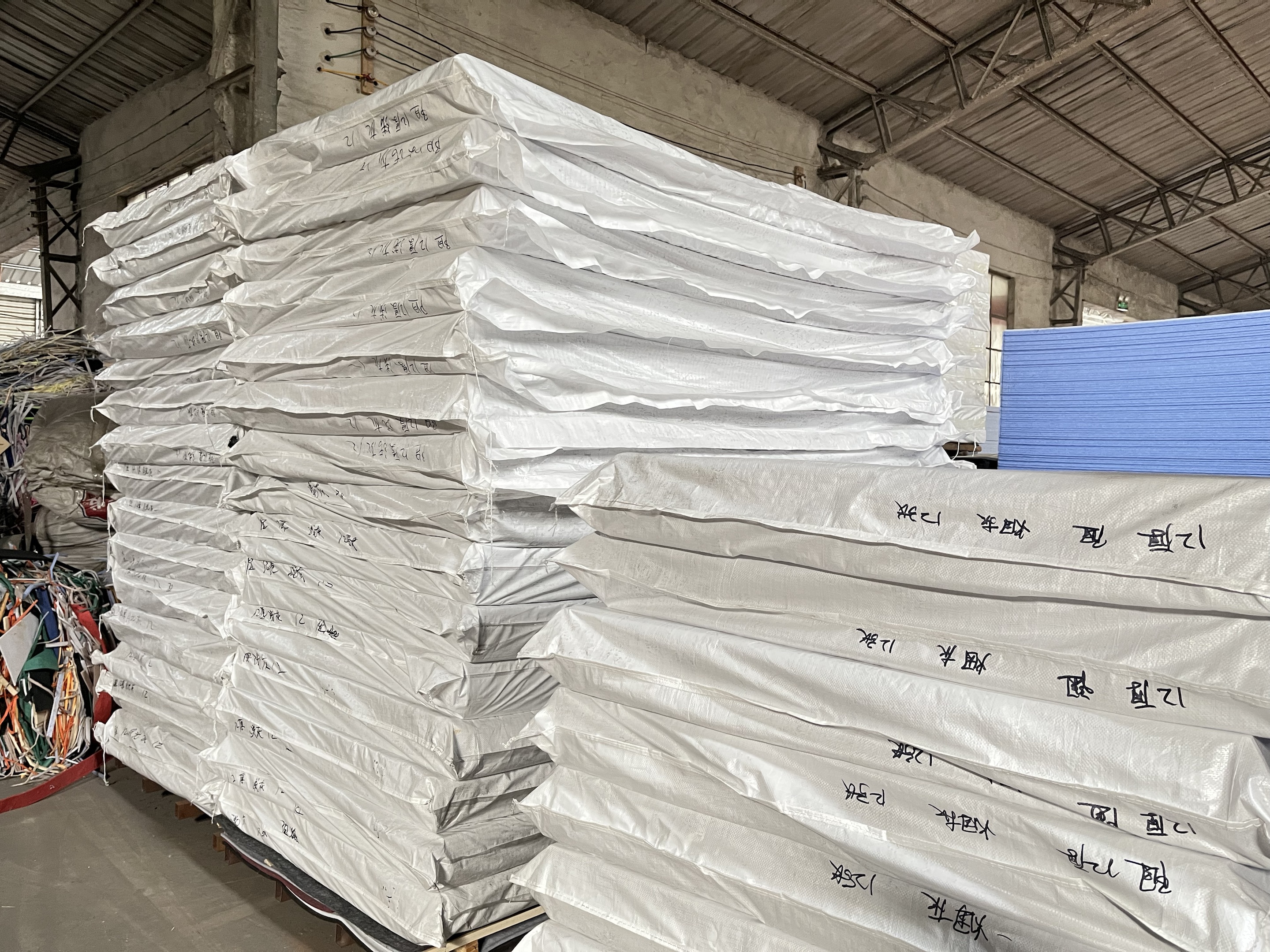 聚酯纖維吸音板